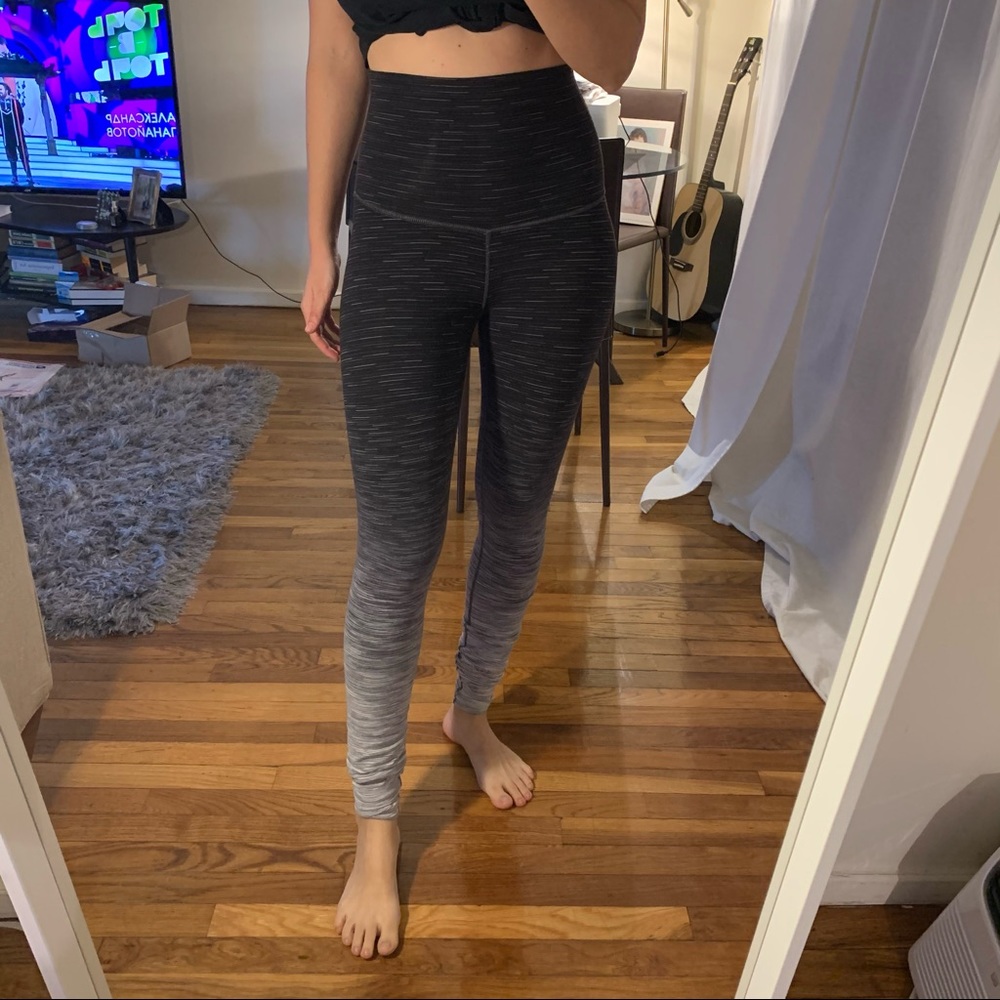 lululemon Wunder Under Leggings Womens 4 Ombre Black White Grey Yoga - Picture 3 of 6